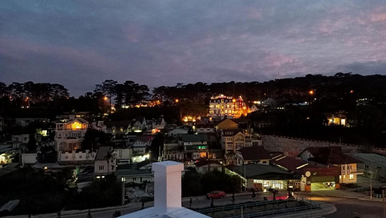 Crown Dalat Hotel 外观 照片
